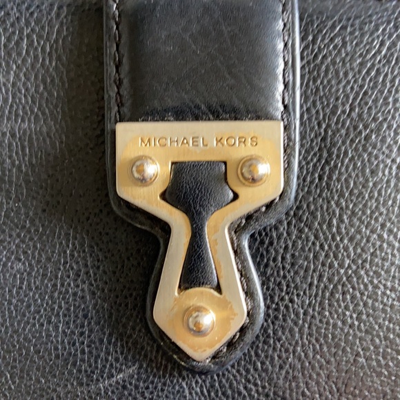 Michael Kors wallet - Picture 2 of 5